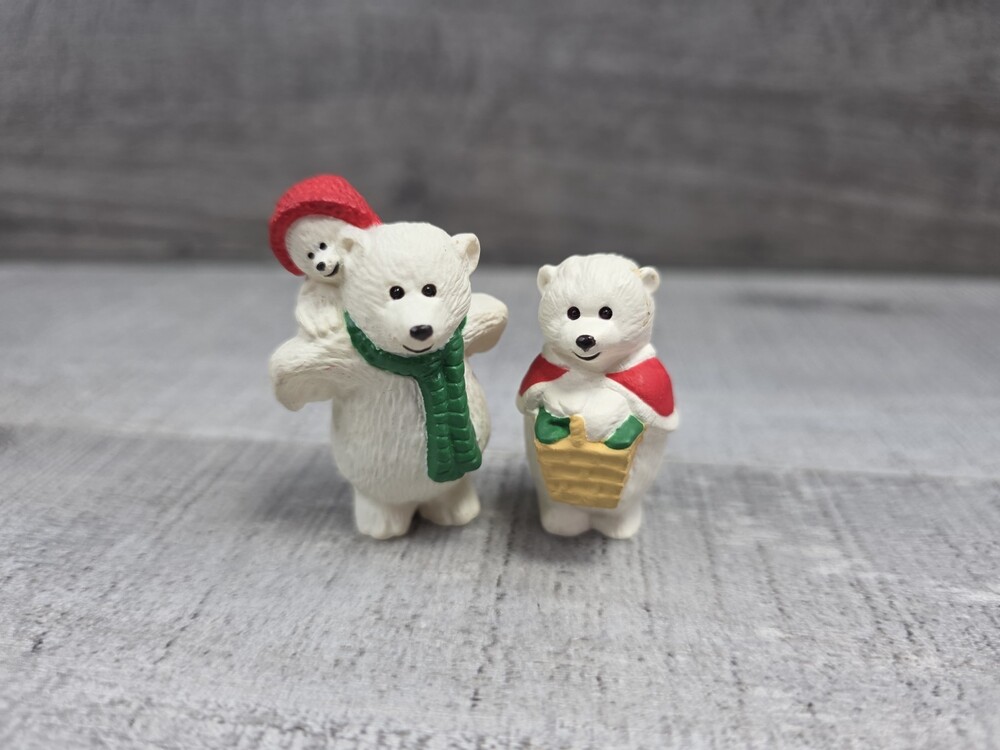 Hallmark 1990 Mama Polar Bear Merry Miniature Mom & Dad Bear Christmas g44b